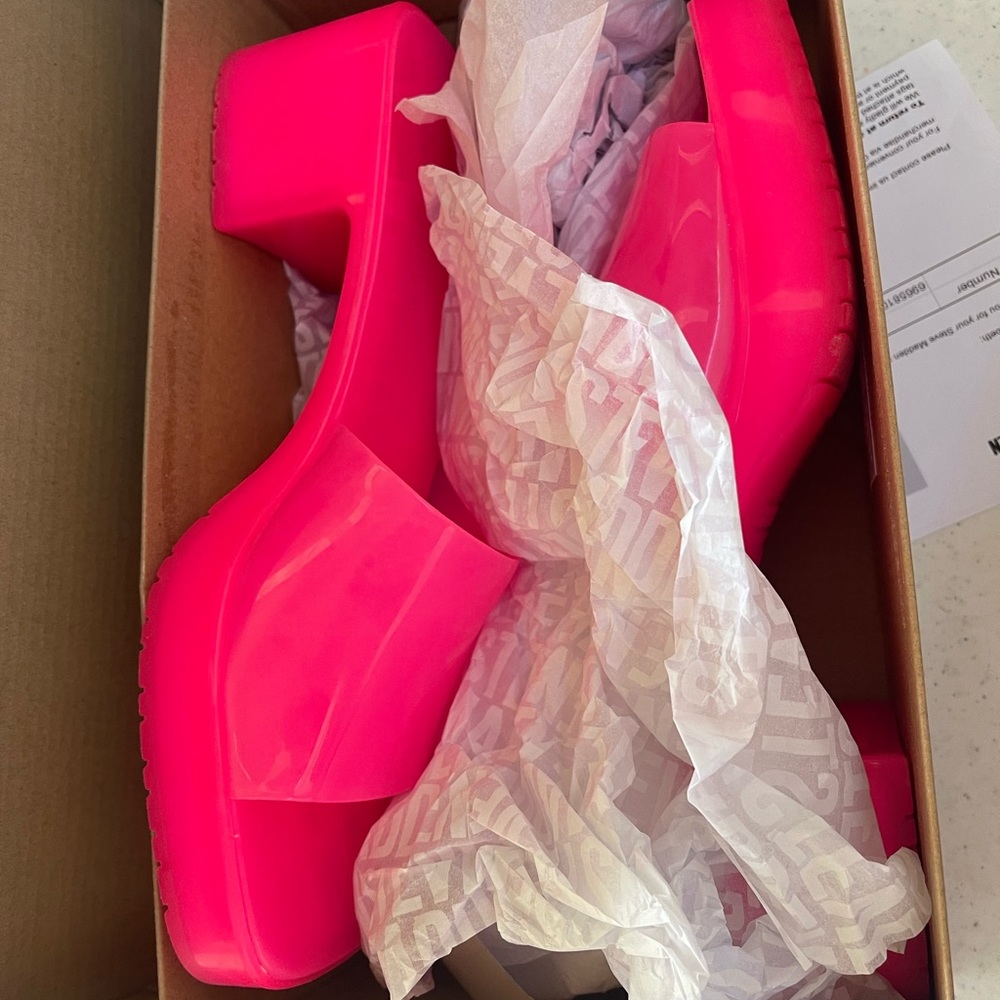 Steve Madden Harlin sandals